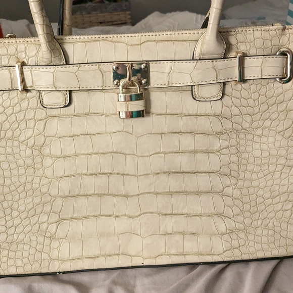 Daisy Croco Satchel Set